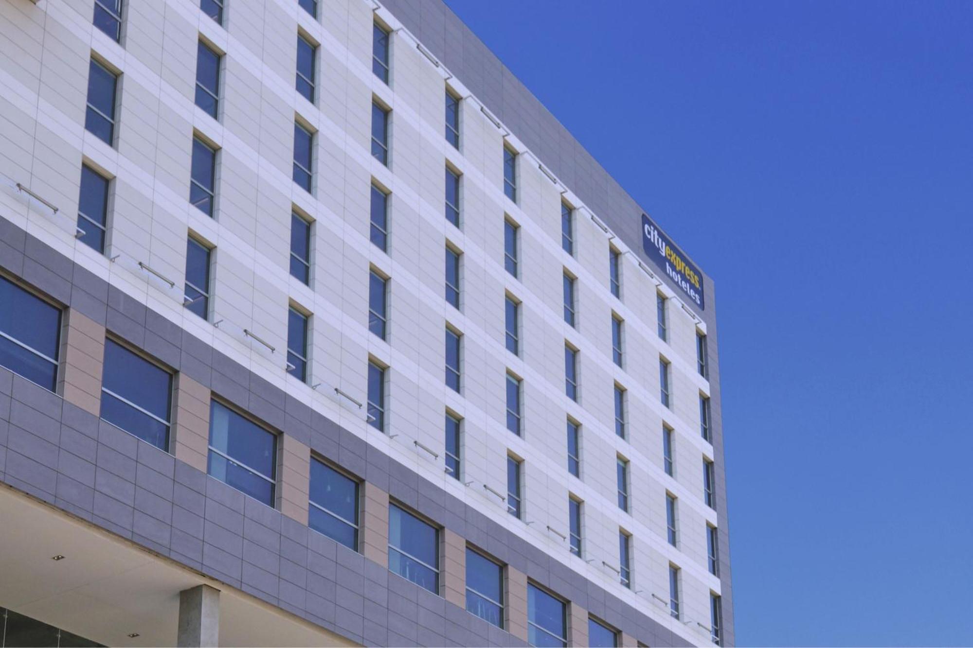 City Express By Marriott Monterrey Universidad מראה חיצוני תמונה